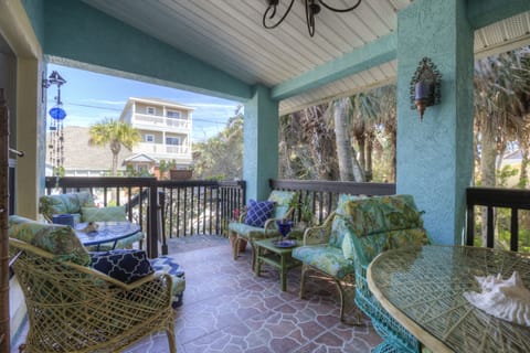 Turtle Beach Villa front porch and entry