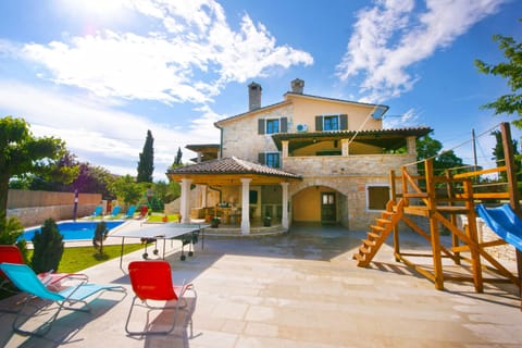 Whole spacious house will be reserved for you