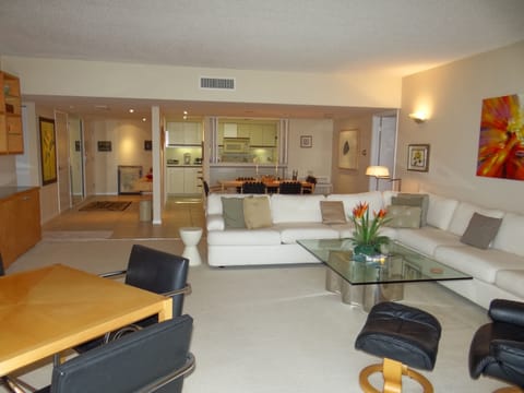 Inn on the Beach 2-207 living area