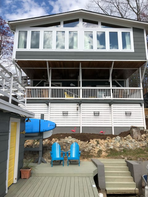 View of the house from the dock. Provides panoramic view, breathtaking. 