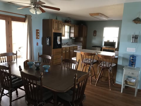 Dining Area/Kitchen