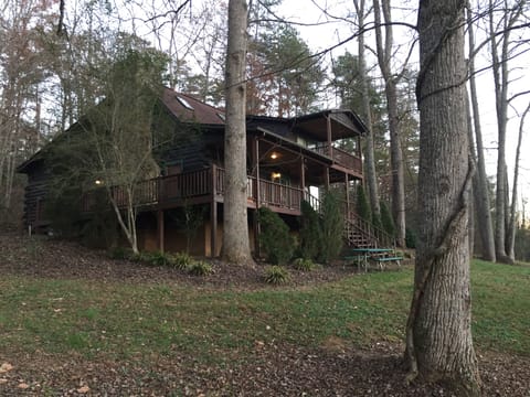 Secluded in Wells Lake area of Murphy