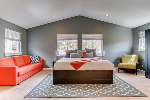 Lg. Master suite w/ King size memory foam mattress. Full size couch to relax on.