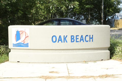 1 OF 2 PUBLIC BEACHES 300 FT AWAY