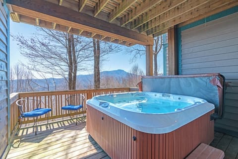 Relax and Enjoy the View and Mountain Air