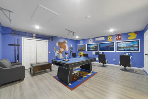 Gameroom w/ Xbox X, PS5, multicade (6,000+ games), pool and air hockey