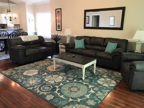 Living Room (1)