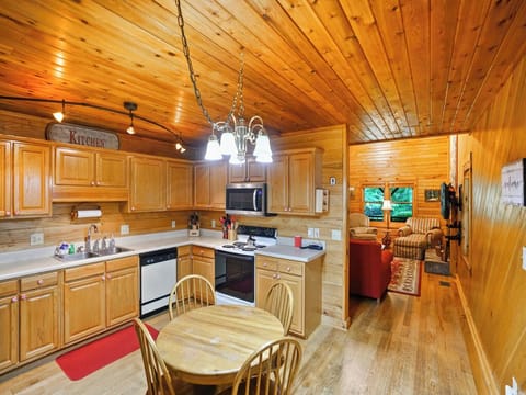 Kitchen and Breakfast Table