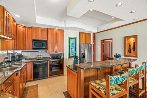 Granite Counters & Quality Appliances