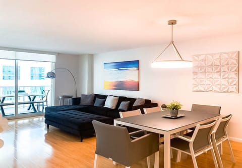 Living room area with nice decoration