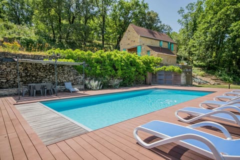 Holiday Home Swimming Pool