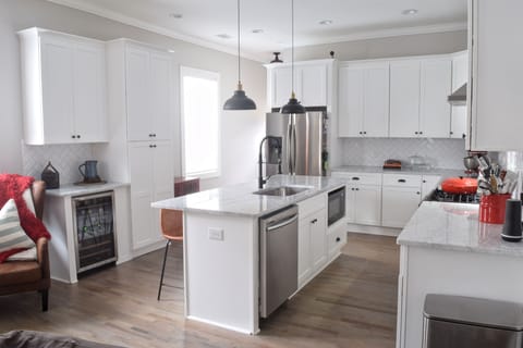 Kitchen - Gas Range, Refrigerator, Microwave, Wine Fridge, Coffee Maker