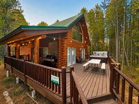 Welcome to Island Park Getaway!
