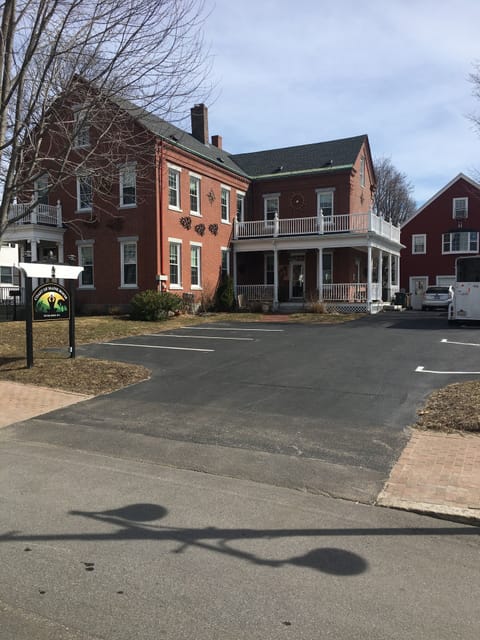 Main entrance to our 1856 ships captains mansion with 10 bedrooms. 