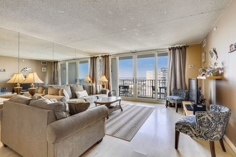 Floor Plan,Living Area,