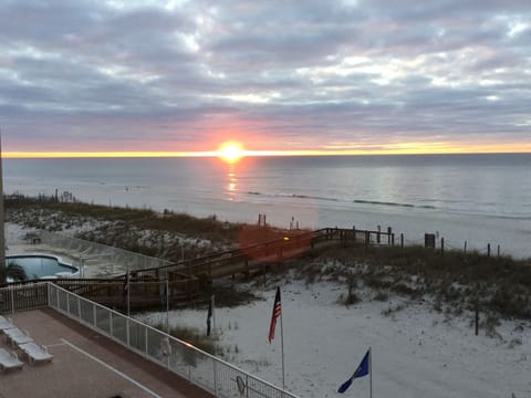 Sunrise on Beach