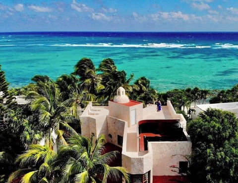Akumal Breakers on the Caribbean!