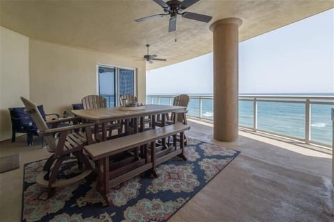 Oceanfront Balcony 