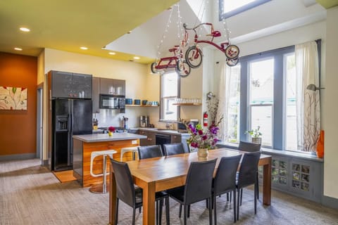 A selection of books, toys, high chair, pack n play and stroller are all here for kids.