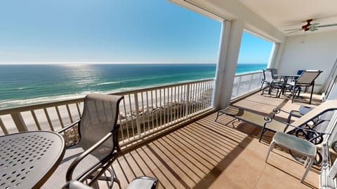 Condo, 3 Bedrooms | Outdoor dining