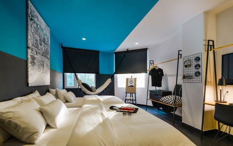 Family Nest | Premium bedding, down comforters, minibar, in-room safe