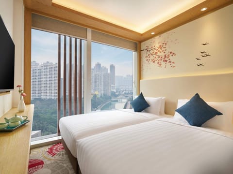 In-room safe, blackout drapes, soundproofing, WiFi (free)
