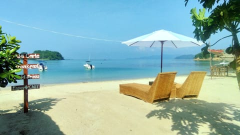 Beach/ocean view