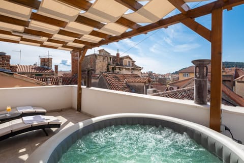 Deluxe Double Room, Terrace | Premium bedding, memory foam beds, minibar, in-room safe
