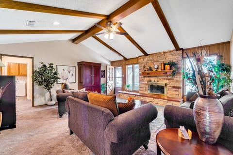 House, 3 Bedrooms | Interior