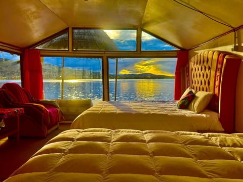 Triple Room | Bed sheets