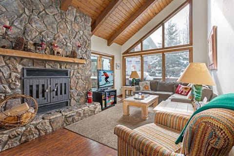 Wood-burning Fireplace, HDTV
