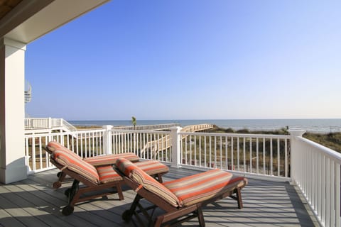 Oceanfront Deck