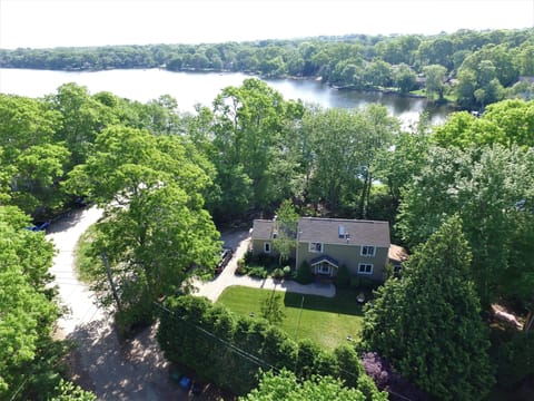 Aerial view, Indian lake and 223 Indian Trail S.