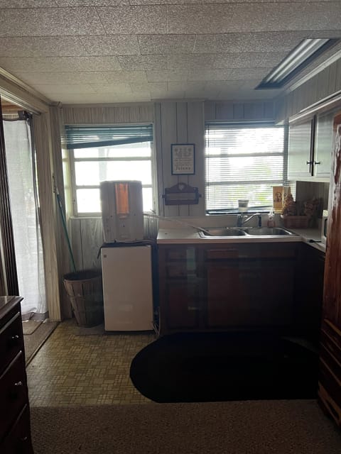 Mini Kitchenette in downstairs bedroom 