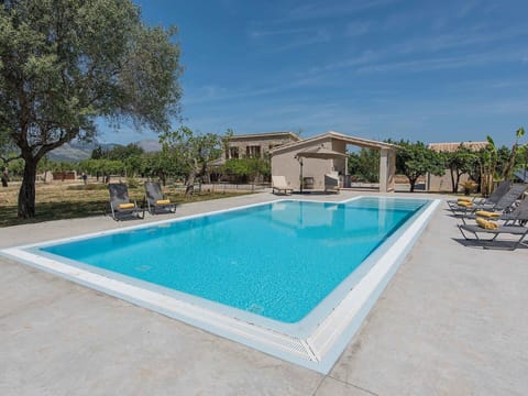 Swimming Pool, Property, Real Estate, House, Building, Vacation, Home, Leisure, Estate, Residential Area