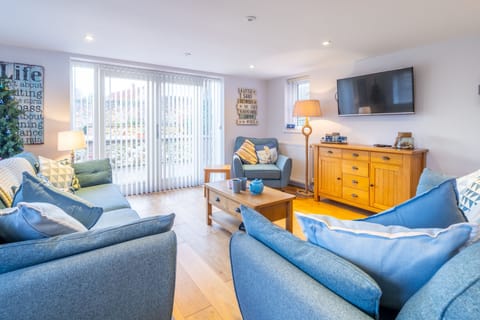 Stone Lodge, Old Hunstanton: Open plan dining, kitchen and sitting room