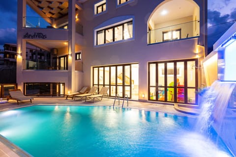 Pool depth (1,00 - 1,80m)