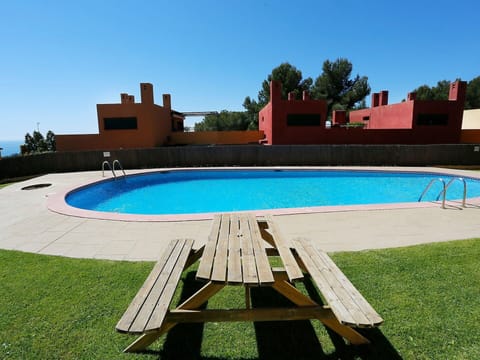Swimming Pool, Residential Area, Resort, Shade, Landscaping, Estate, Hacienda, Eco Hotel, Villa, Hotel