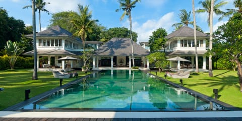 Villa Matahari Main Building from pool deck