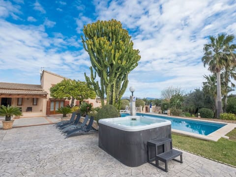 Swimming Pool, Residential Area, Resort, Estate, Hacienda, Villa, Eco Hotel, Landscaping, Umbrella, Outdoor Furniture