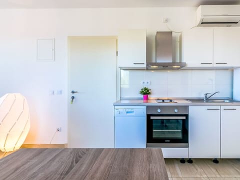 Room, Kitchen, Property, Furniture, Cabinetry, Countertop, Floor, Interior Design, House, Building