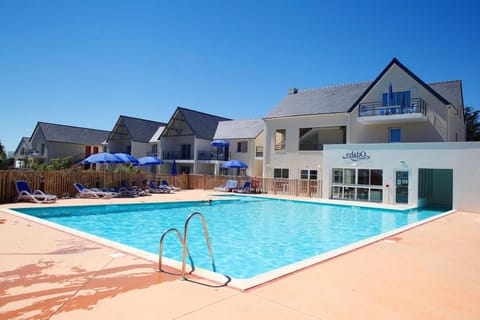 Holiday Home Swimming Pool