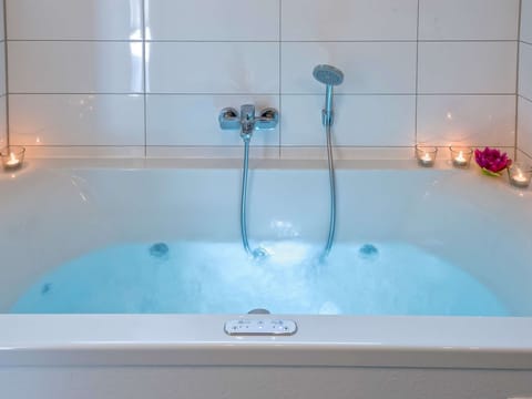 Whirlpool in the bathroom