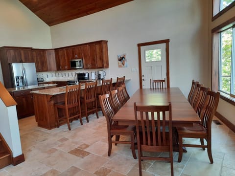 Kitchen and dining area.