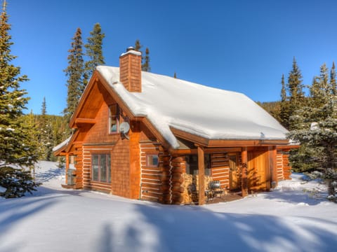 Powder Ridge Moose Ridge 5, Exterior