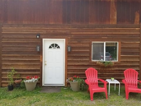 Cozy Mountain Suites -Suite 3