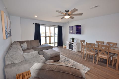 Beautifully renovated with a cozy electric fireplace overlooking the water!