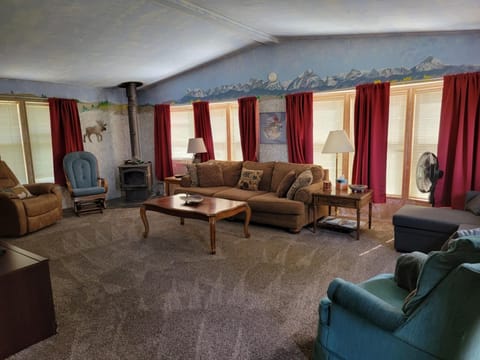 Spacious, comfortable Living Room with plenty of room for hanging out.