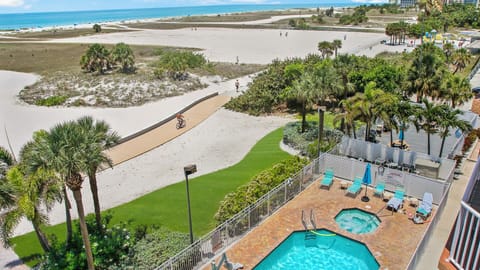Surf Beach Room 502 Beach View