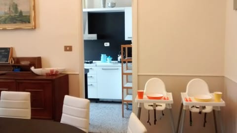 Kid friendly villa: high chairs for kids.